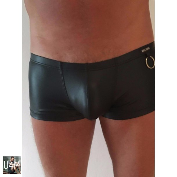 Trunk leather look 